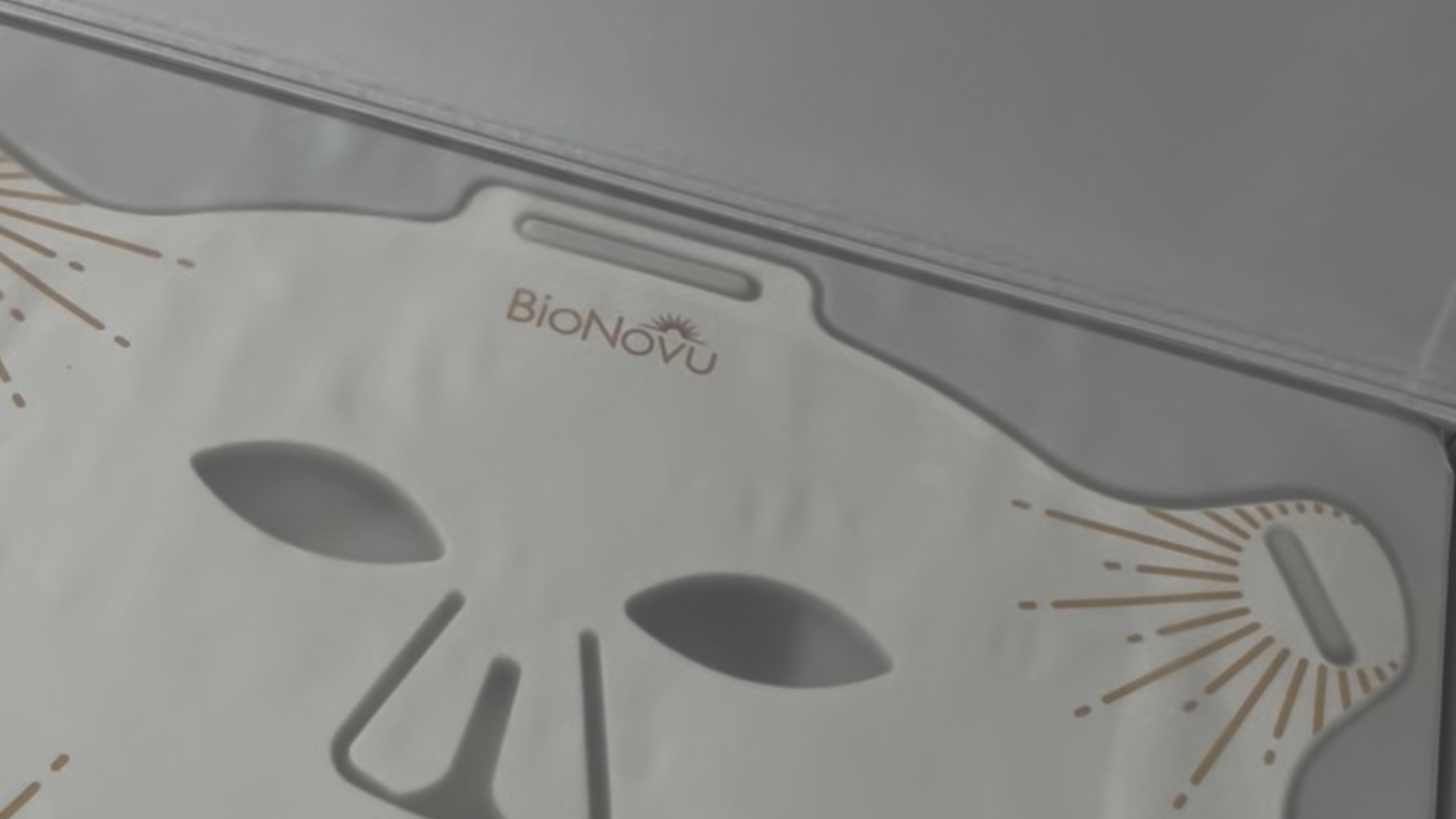 NovuMask Red Light Therapy Mask